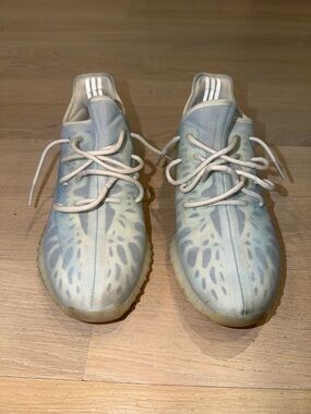 Adidas Yeezy Boost 350 V2 Mono Ice